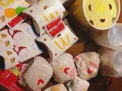 -麦当劳(滨河路DT店)