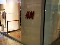 -H&M(鹏欣水游城店)