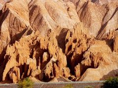 -天山神秘大峡谷