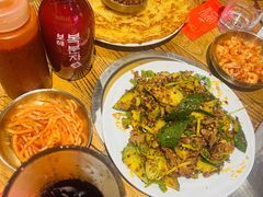-河坝烧烤串城(银亭路店)