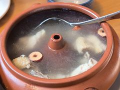 -山茶云南菜(永安里店)