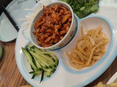 -合合春饼·酱骨·东北菜(潘家园店)