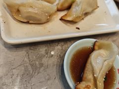 -小姜锅贴(凤凰街店)