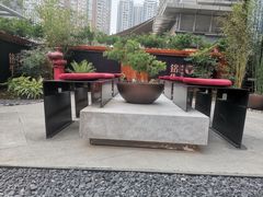-铭牛烧肉·和牛海鲜自助(高新月牙湖店)