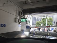 -广州壹马服装广场