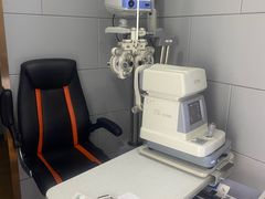 -翰佐蔡司小乐圆·依视路星趣控·暴龙眼镜折扣店