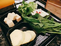-一席地·本地鸡窝·杭帮鸡火锅(萧山银隆百货店)