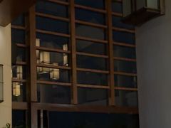 -亚龙湾喜来登·美景台大堂吧