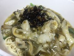 -明呈黄鱼面馆(斜土路店)