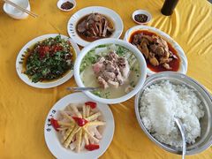 -荣生萝卜汤饭店