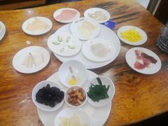 -桥香园过桥米线(国贸店)