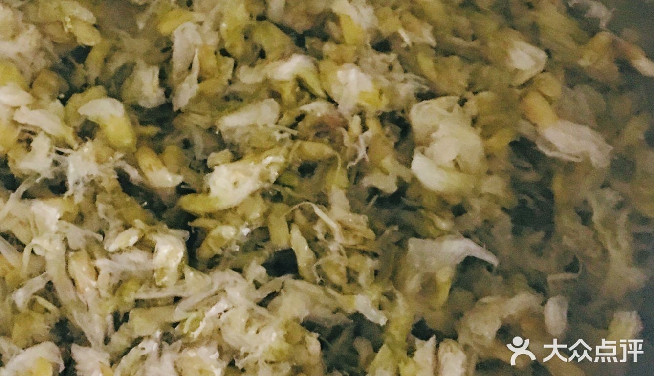 终于吃到槐花馅儿的蒸饺了