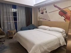 -维也纳酒店(重庆西站巴国城店)