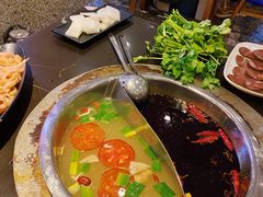 -重庆风光老灶火锅城(同德广场店)