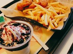 -肯德基(叠彩店)