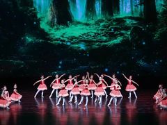 -小天使芭蕾舞团