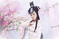 -九月鹰飞汉服摄影工作室