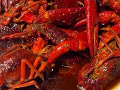 -叶派龙虾•招牌香辣蟹·海鲜(中海国际店)
