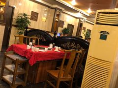 大堂-山城年华老火锅(玉林店)