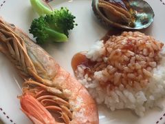 -鑫海汇海鲜烤肉火锅自助(七彩城店)