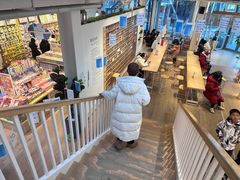 -猫的天空之城概念书店(北戴河蔚蓝海岸店)