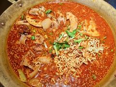 -张翻越·川渝冒菜·武汉黑鸭煲(城北万象城店)