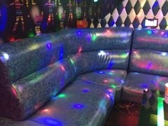 -欢乐驿站量贩式KTV(西丽店)