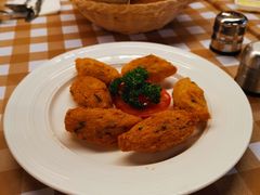 马介休薯蓉球-船屋葡国餐厅