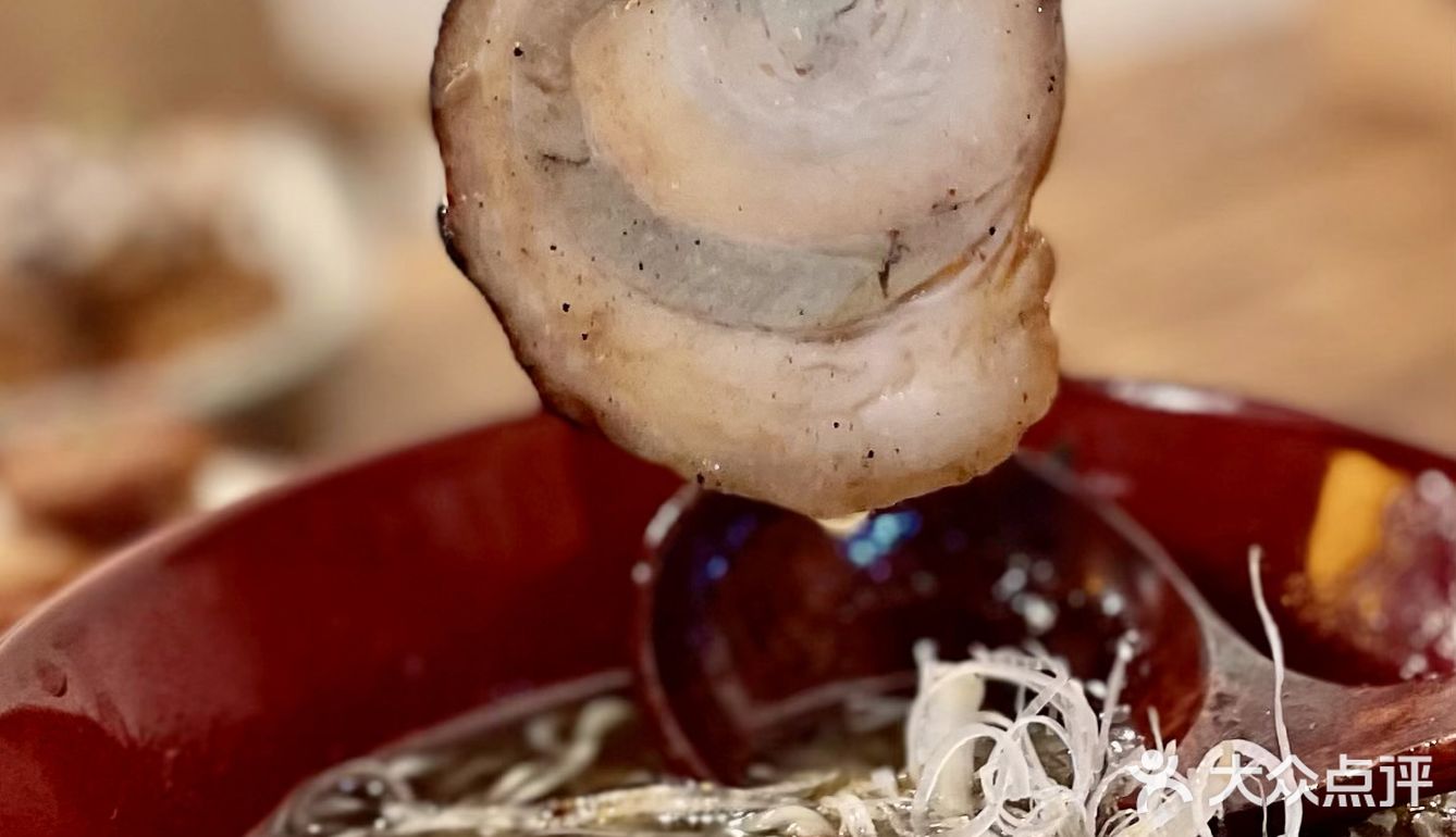 唬啖🍜｜一家专门做日式浓汤拉面的小店