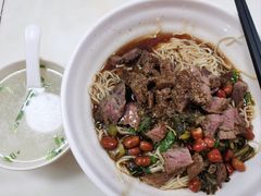 -阿阳牛腩腌面店