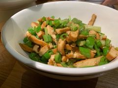 -费大厨辣椒炒肉(万家丽一店)