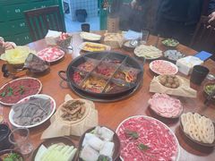 -扎起市井老火锅(乐山总店)