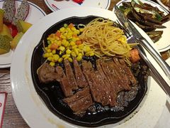 -牛排叔叔自助餐厅(太原万达店)