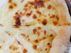 -Dragon Pizza•圆脸龙披萨·牛排餐厅