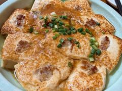 客家煎酿豆腐-年辉渔村·非遗传承餐厅(新丰江店)