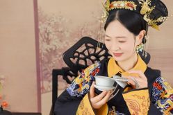 -盘子女人坊古装写真摄影(厦门总店)