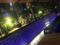 -暹罗酒肆泰餐厅酒吧