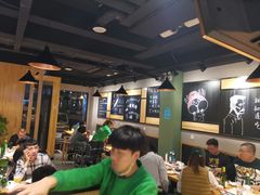 大堂-一顿烧烤(八经街店)