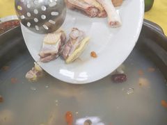 -濠轩阁特色生蚝火锅(水湾路店)