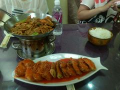 -天天向上素食餐厅(五台山店)
