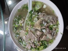 -张家老店全牛汤(院校街总店)