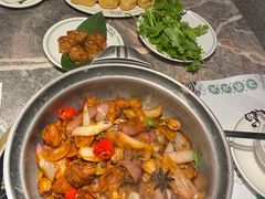 -禄婶鸡煲·打边炉