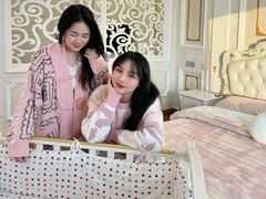 -乐禧母婴全自营月嫂(宝山店)