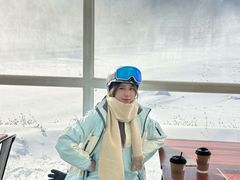 -亚布力新体委滑雪场