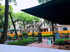 -星巴克臻选(广州沙面店)