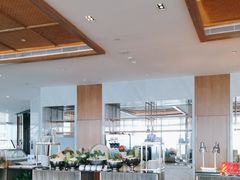 -三迪希尔顿酒店欢厨自助餐厅·高空闽江全景