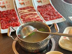 -牛品荟牛肉火锅(新城广场店)