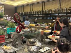 -天津京基皇冠假日酒店