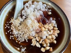 玫瑰糕粑稀饭-包整·丝娃娃(一览甲秀楼风景店)