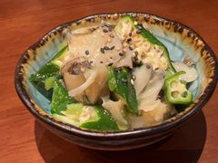 -8PINTS八品脱·日料·烧鸟·精酿小酒馆(莘庄店)